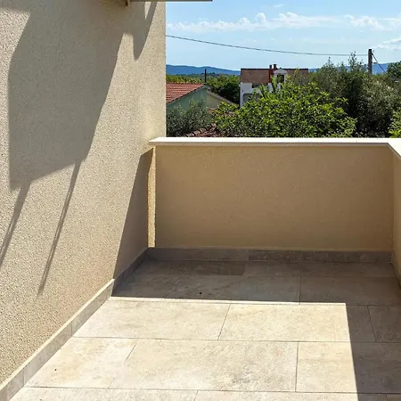 Appartamento In Zgaljici *