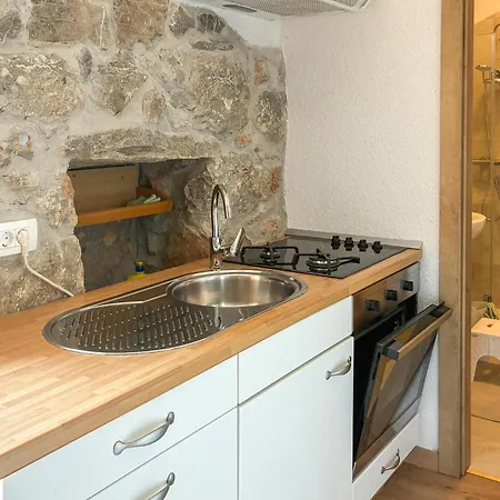 In Zgaljici * Zgaljic
